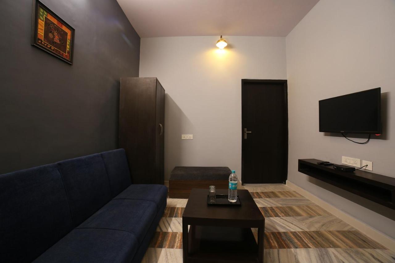 ג'איפור Oyo 16536 Hotel Vasko מראה חיצוני תמונה